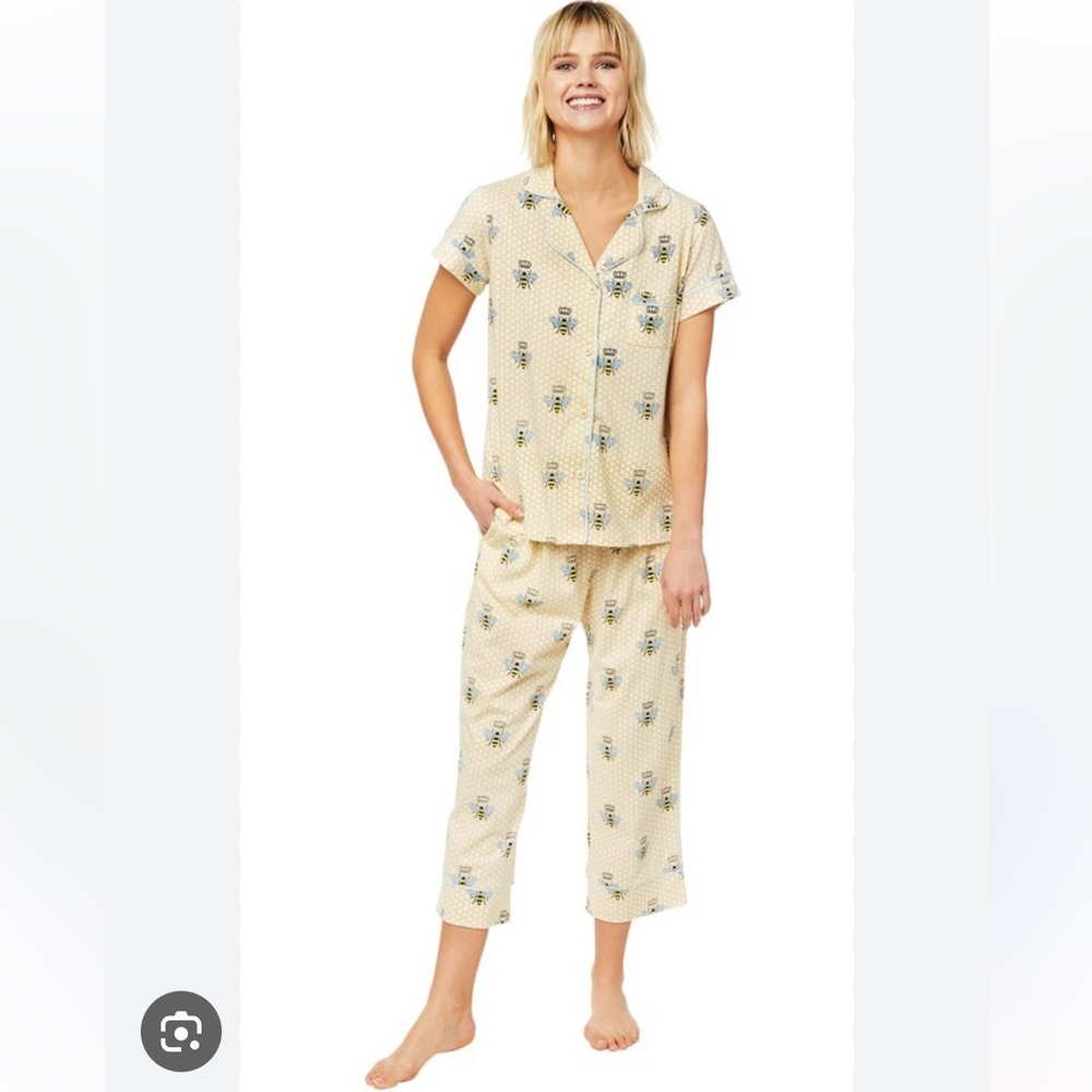 Cats Pajamas Queen Bee - Picture 2 of 4